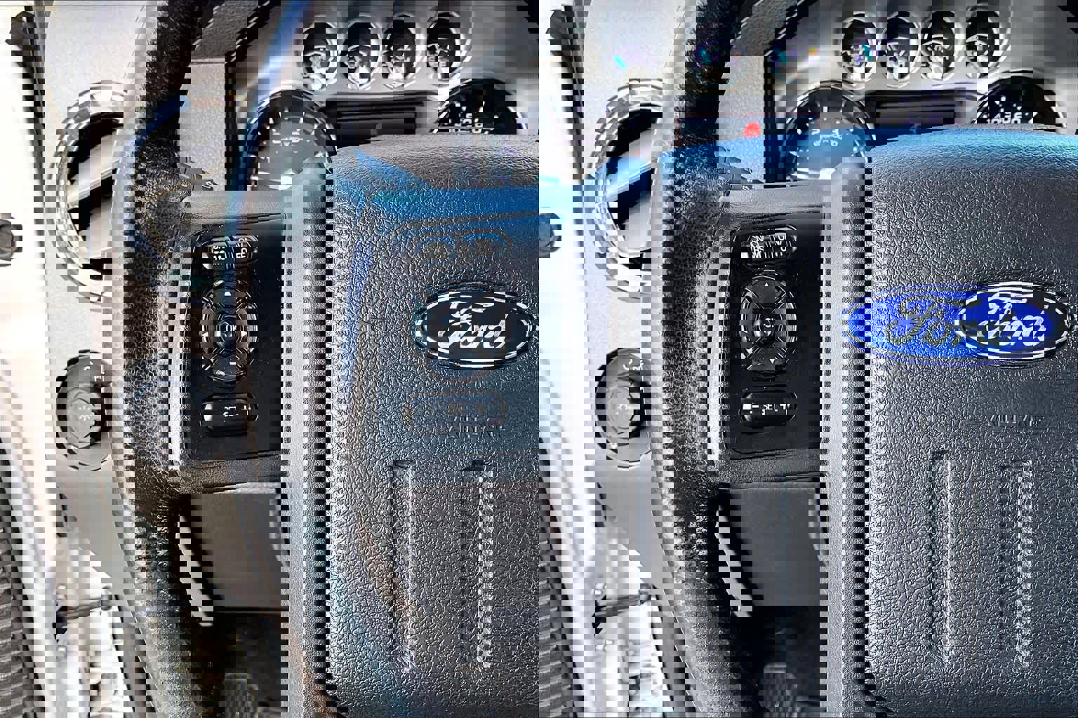 Used 2012 Ford F350 Lariat image 24