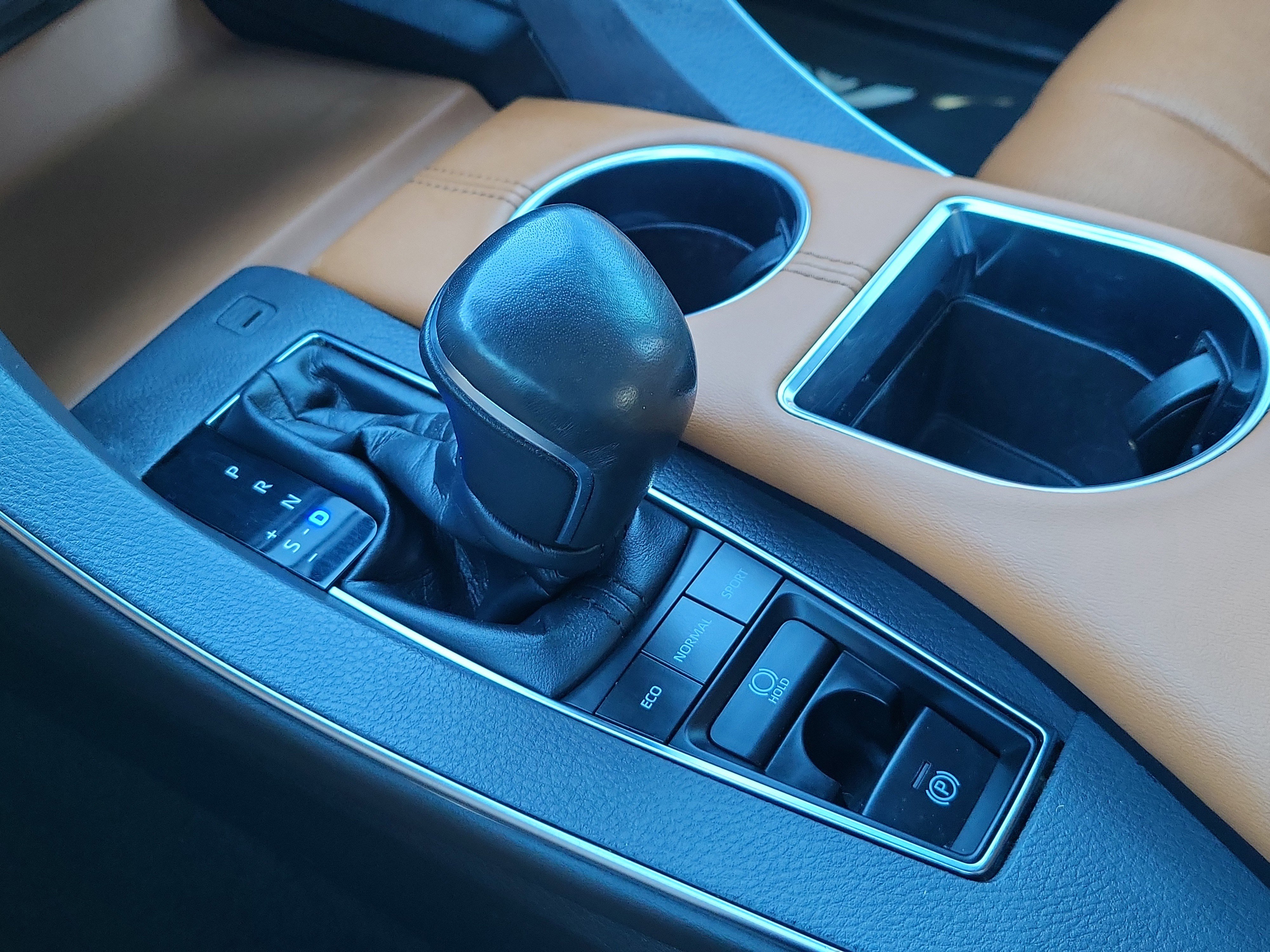 Used 2020 Toyota Avalon Limited w/ Advanced Safety Package image 24