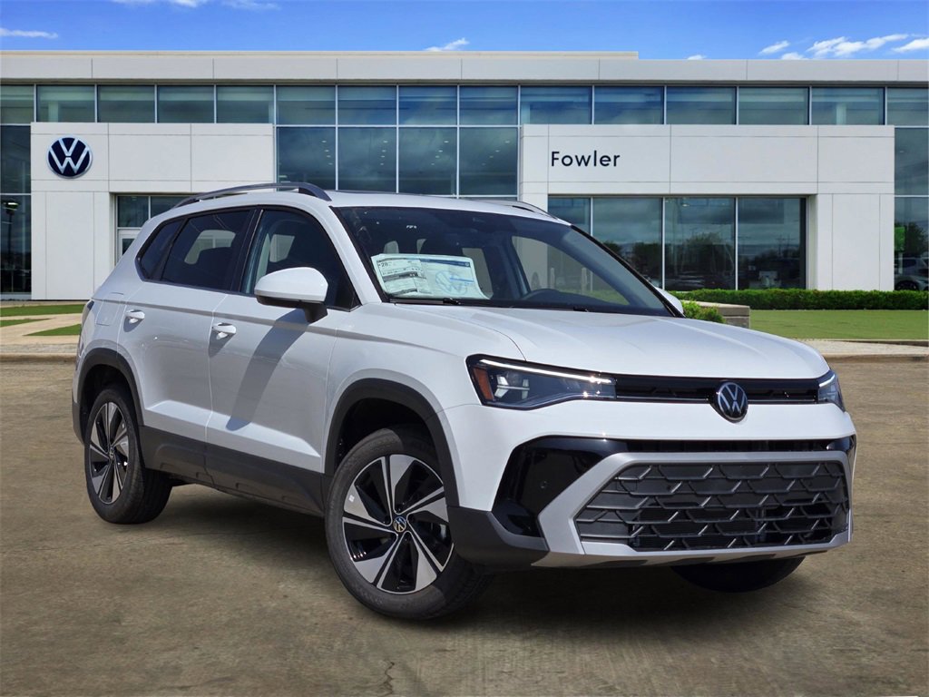 New 2025 Volkswagen Taos SE