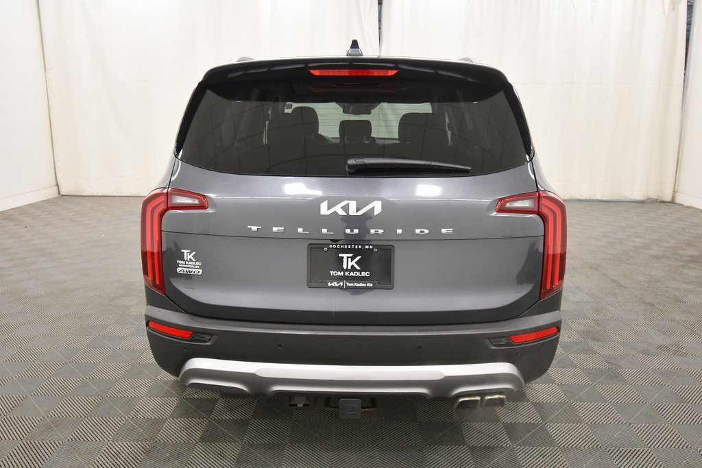 Certified 2022 Kia Telluride EX w/ Towing Package image 6