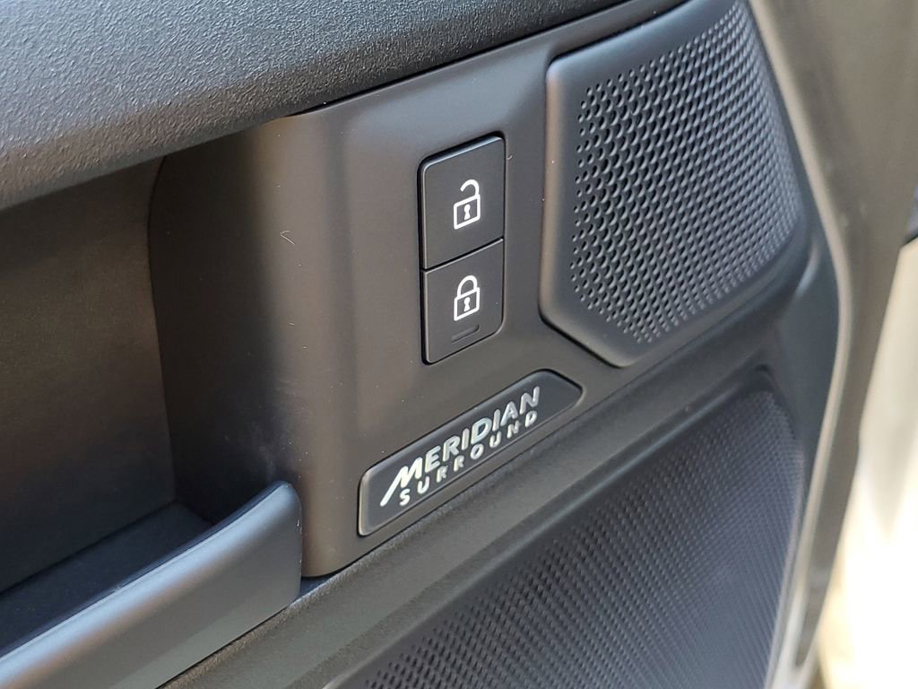 New 2026 Land Rover Defender 110 image 14