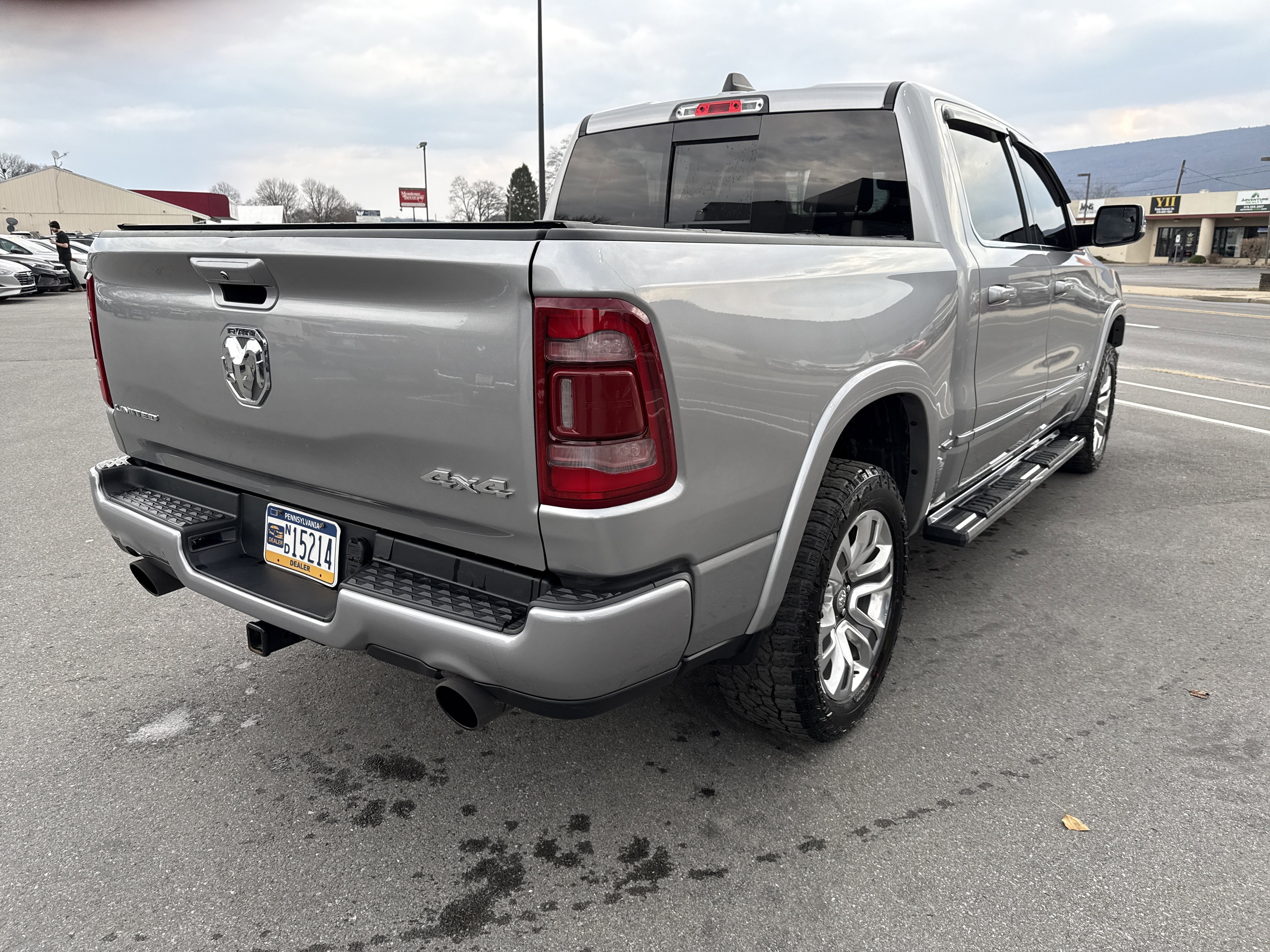 Used 2024 RAM 1500 Limited w/ Body Color Bumper Group AWD/4WD video 3