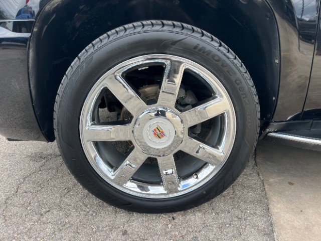 Used 2014 Cadillac Escalade ESV Luxury RWD image 9