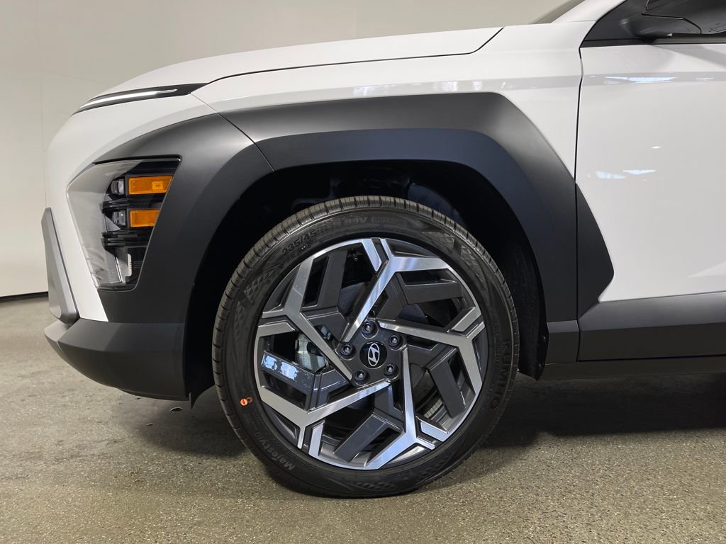 New 2026 Hyundai Kona SEL Premium image 17