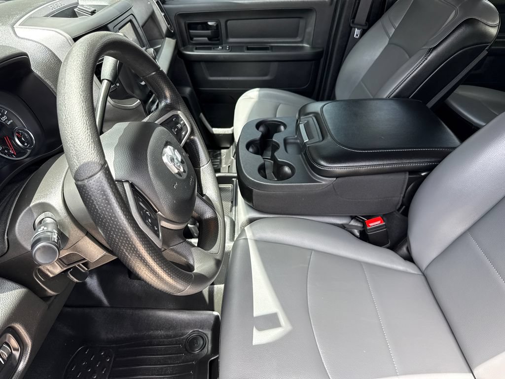 Used 2024 RAM 5500 Tradesman AWD/4WD image 19