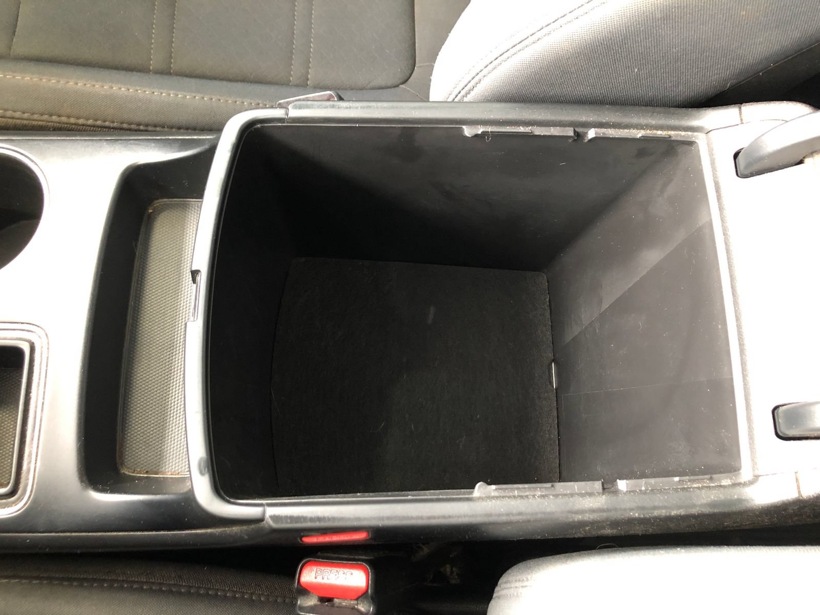 Used 2018 Kia Sorento L FWD image 25