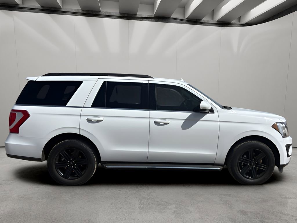 Used 2020 Ford Expedition XLT w/ Equipment Group 202A image 6