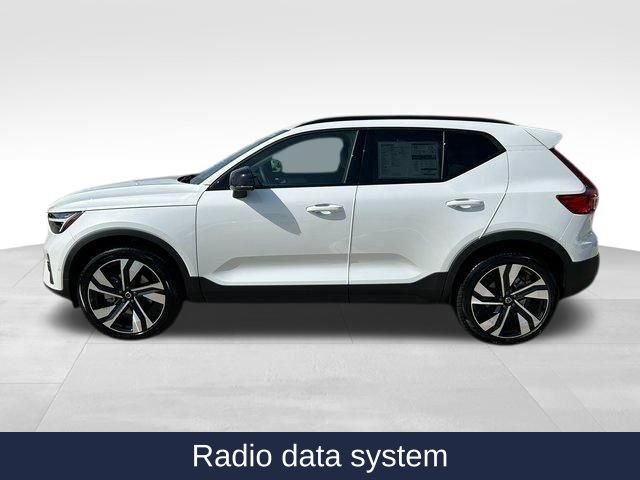 New 2025 Volvo XC40 B5 Ultra w/ Protection Package image 5