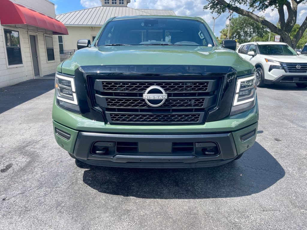 Used 2024 Nissan Titan SV w/ SV Bronze Edition Package AWD/4WD image 8