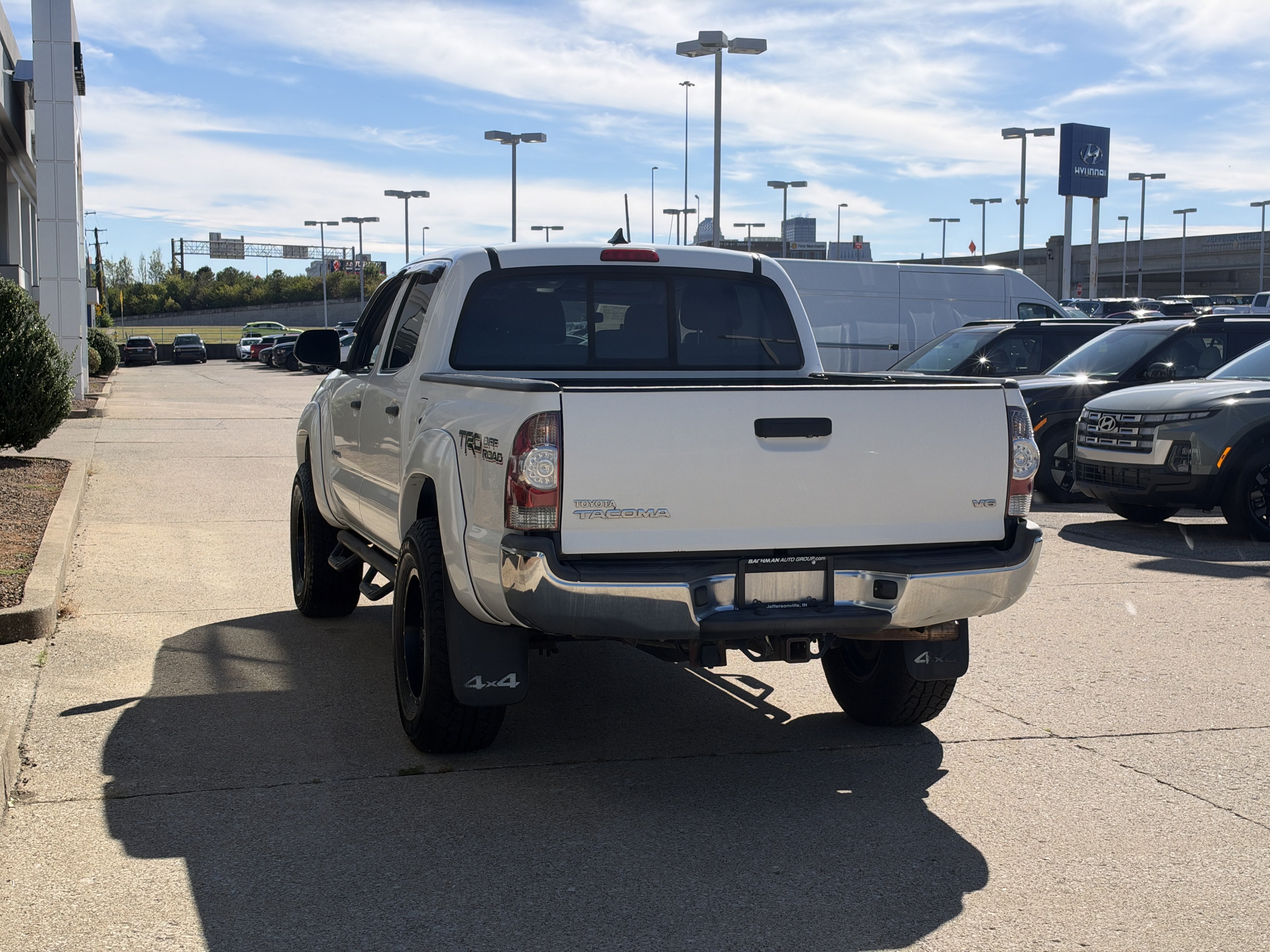 Used 2014 Toyota Tacoma 4x4 Double Cab w/ TRD Off-Road Package image 7