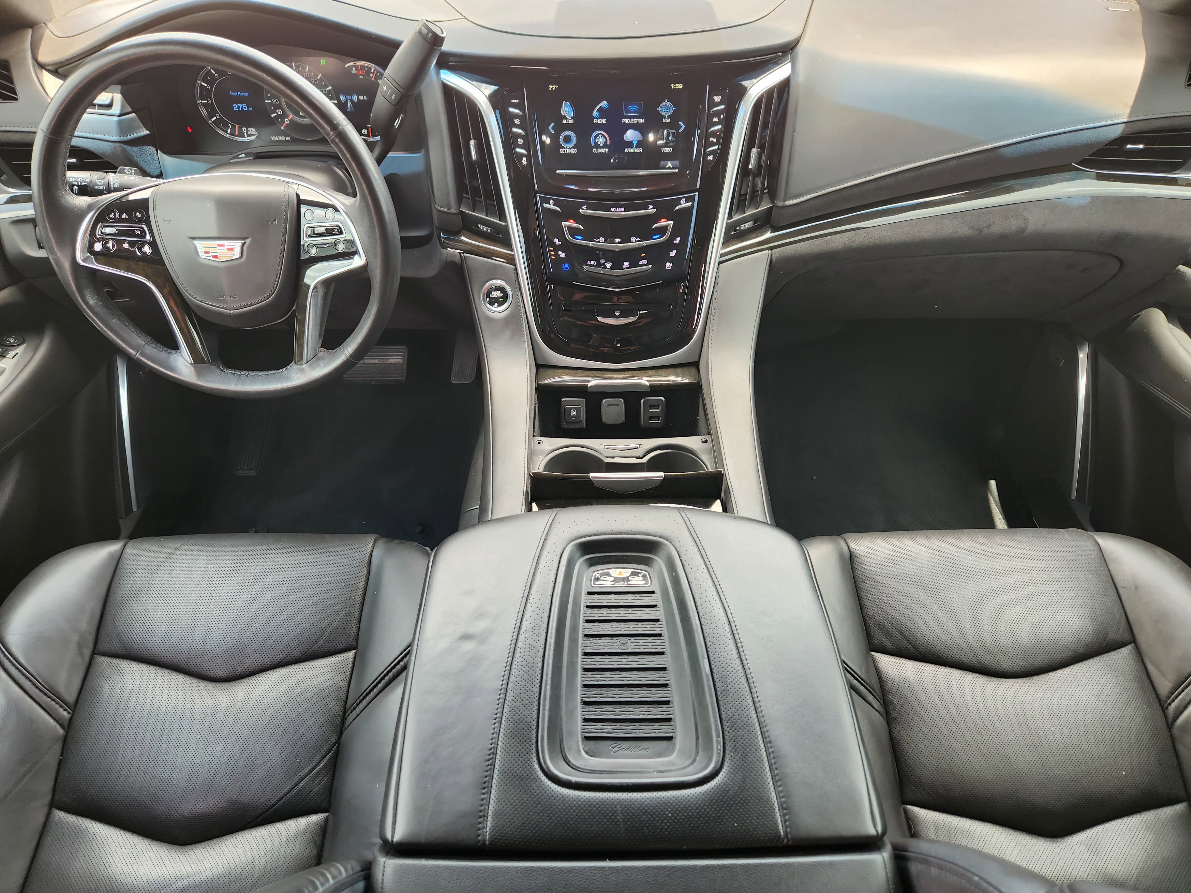 Used 2020 Cadillac Escalade ESV Platinum AWD/4WD image 26