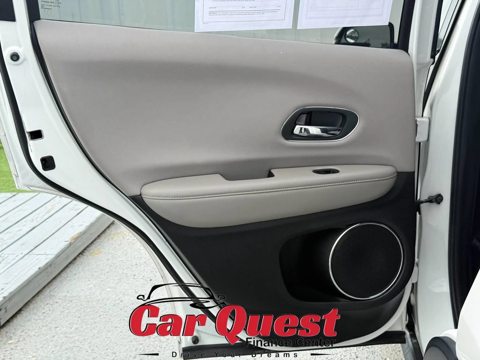 Used 2017 Honda HR-V EX image 13