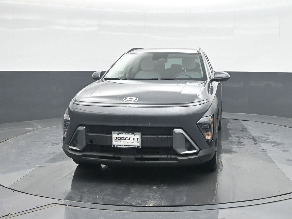 Used 2025 Hyundai Kona SEL image 5