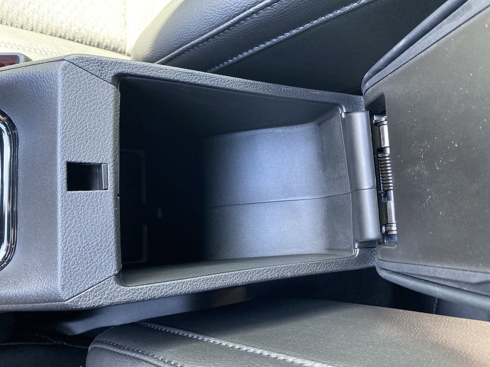 New 2025 Jeep Compass Latitude w/ Altitude Special Edition image 24