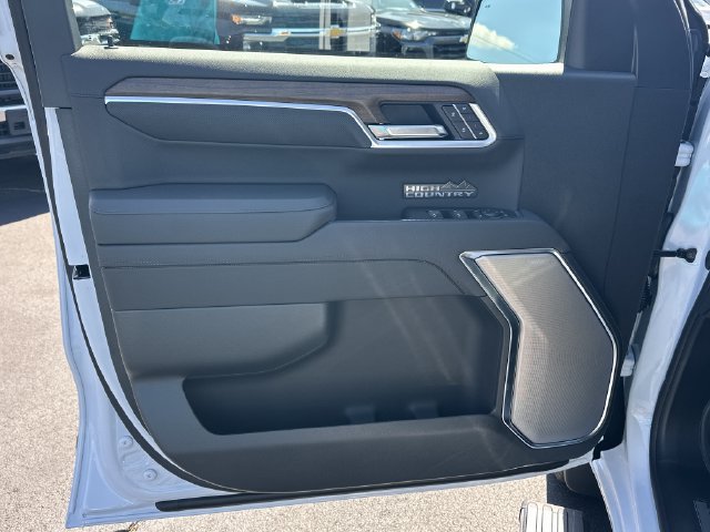 New 2026 Chevrolet Silverado 1500 High Country AWD/4WD image 10