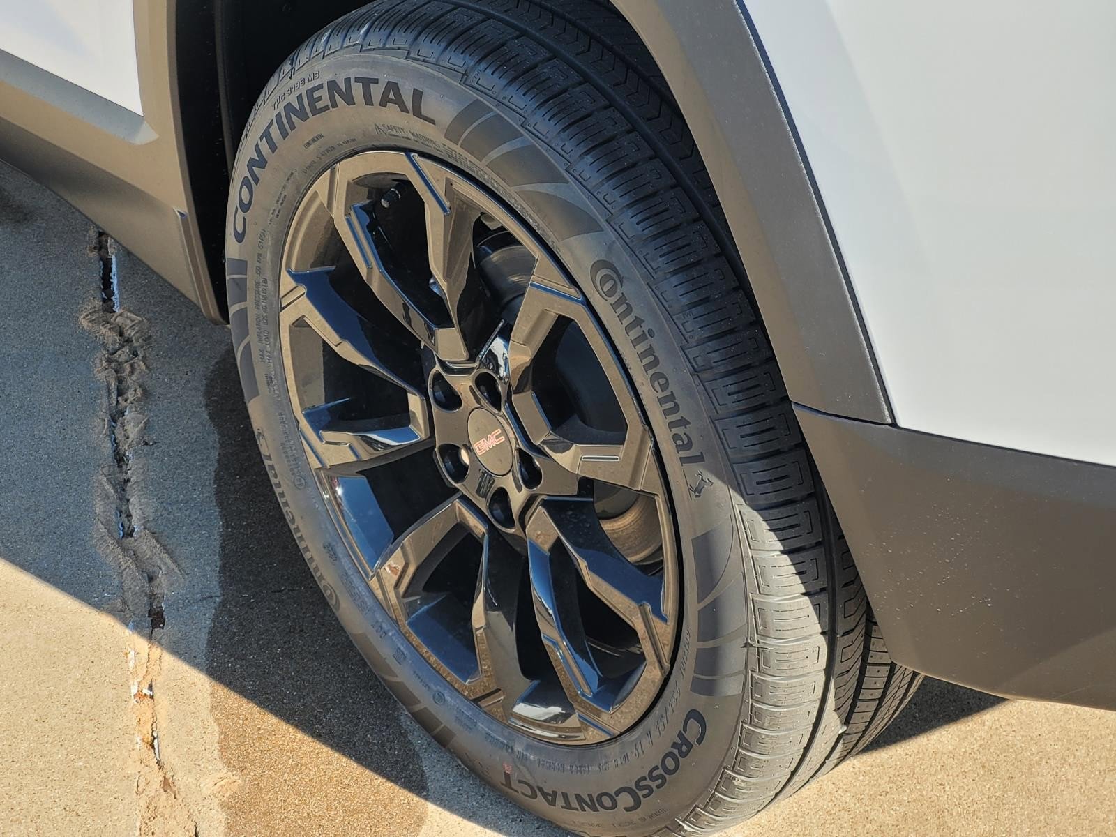 New 2026 GMC Terrain Elevation w/ Black Edition image 5