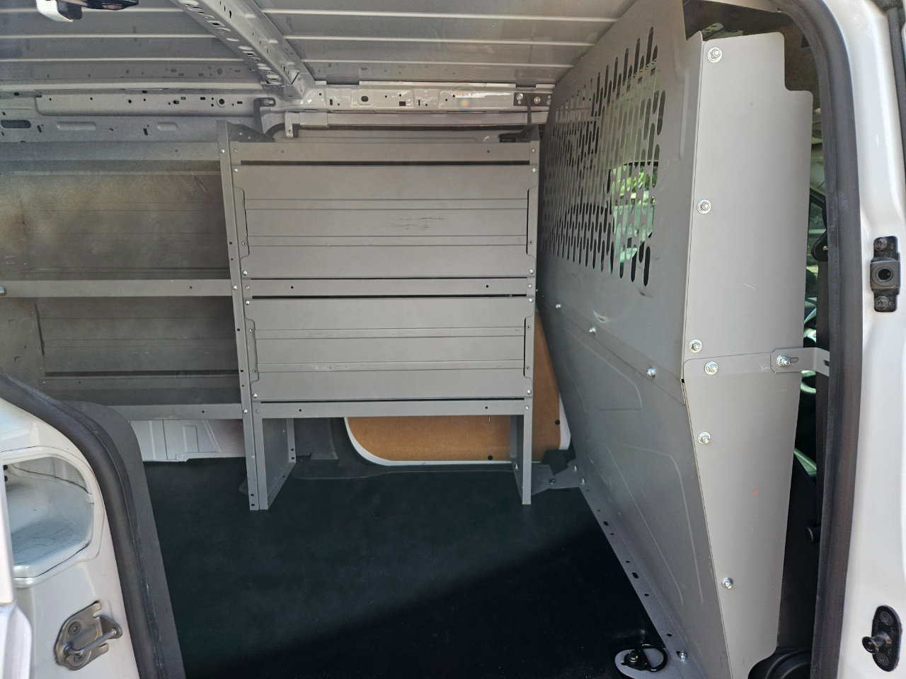 Used 2020 Ford Transit Connect XL image 19