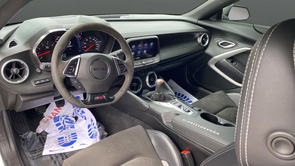 Used 2019 Chevrolet Camaro SS RWD image 11