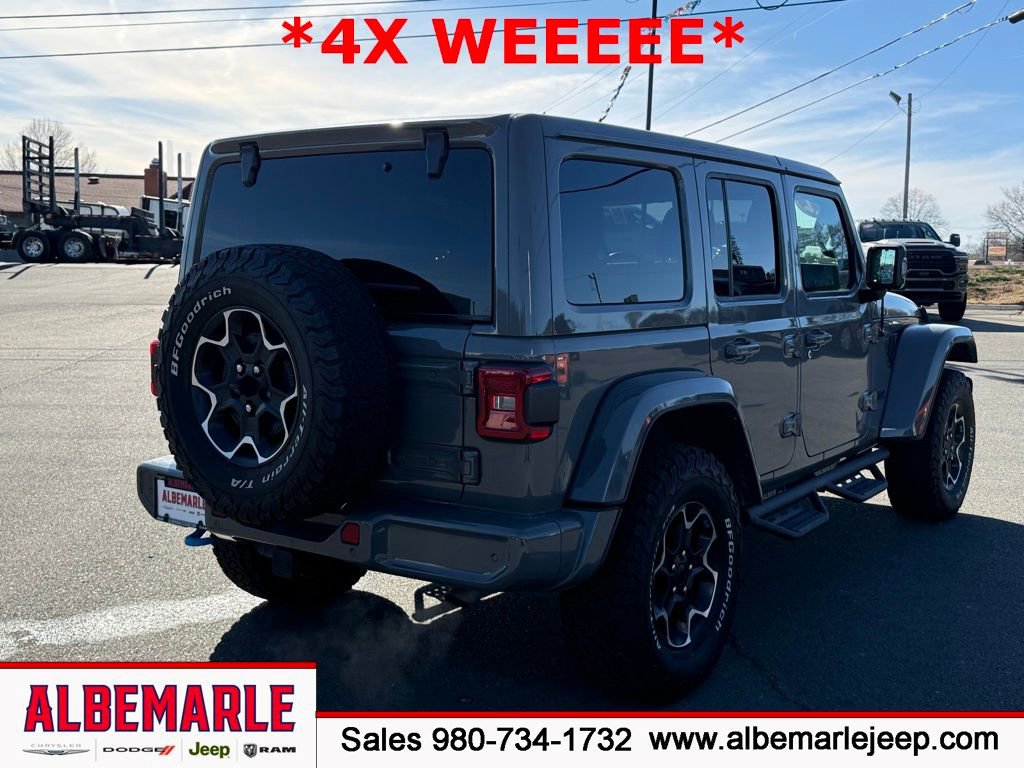 Used 2022 Jeep Wrangler Unlimited Sahara image 3