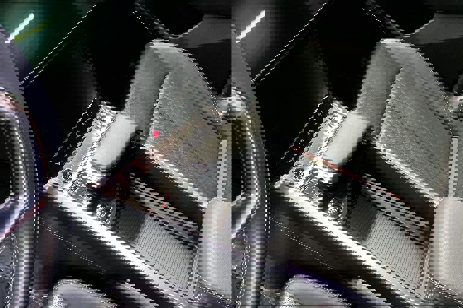 Used 2024 Audi Q8 e-tron Premium Plus w/ Premium Plus Package image 20