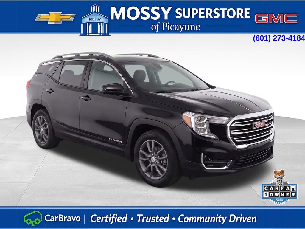 Used 2024 GMC Terrain SLT AWD/4WD image 2