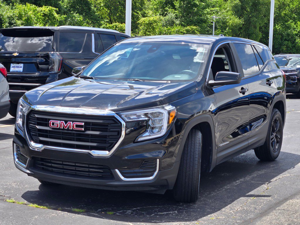 Certified 2024 GMC Terrain SLE FWD image 5