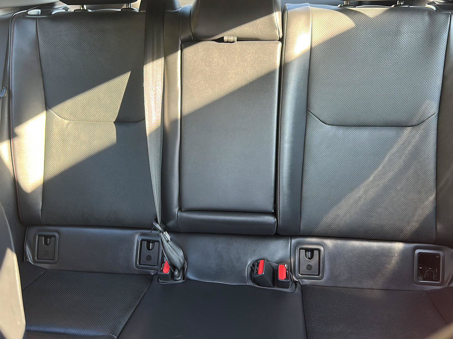Used 2024 Toyota Prius Prime FWD image 16