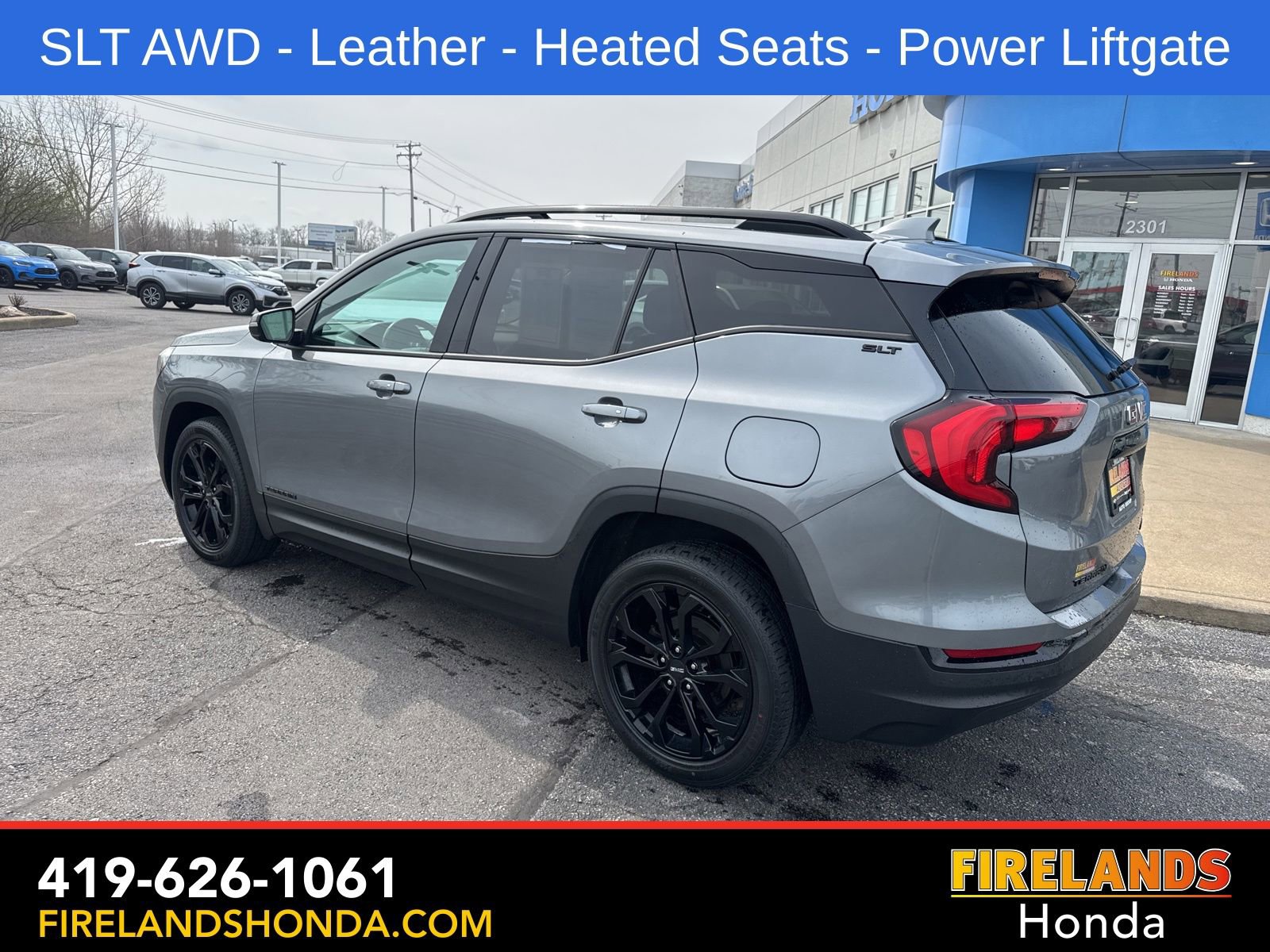 Used 2019 GMC Terrain SLT w/ Preferred Package image 3