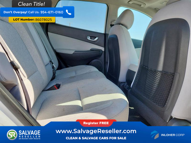 Used 2023 Hyundai Kona SEL image 15