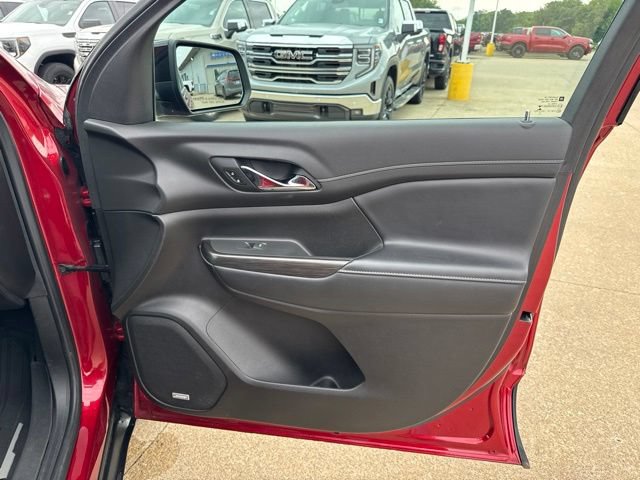 Used 2021 GMC Acadia SLT w/ Elevation Edition FWD image 29