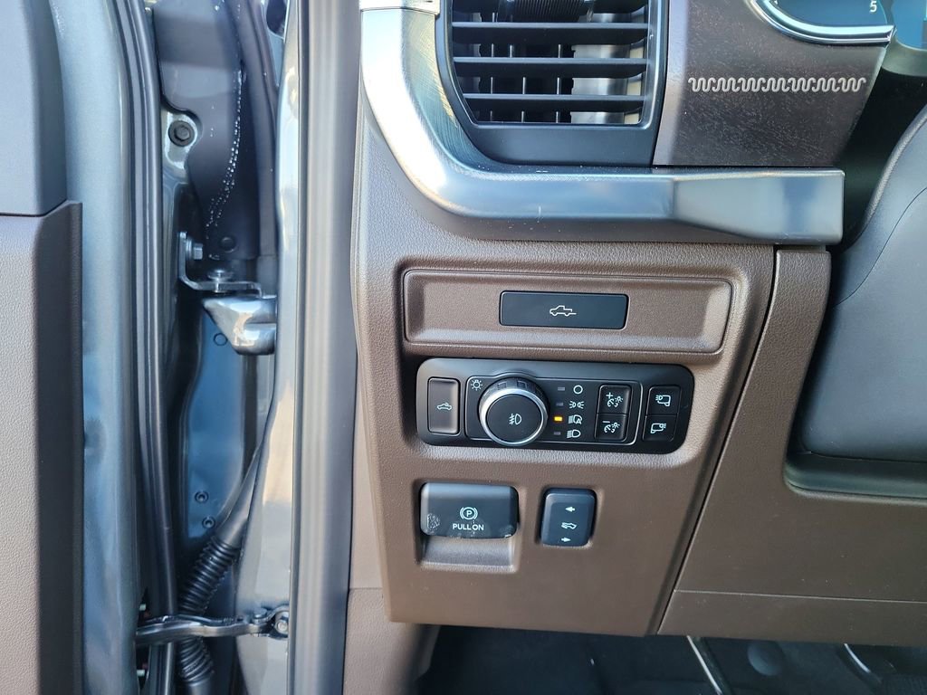 New 2026 Ford F150 King Ranch w/ Equipment Group 601A High image 21