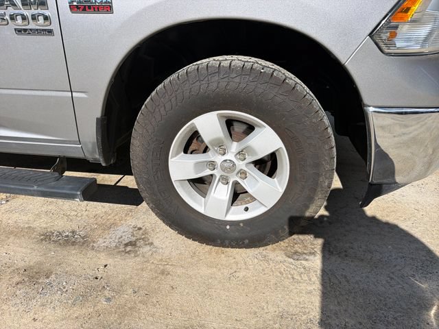 Used 2022 RAM 1500 Classic SLT w/ Trailer Tow Group AWD/4WD image 21