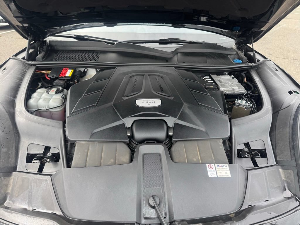 Used 2019 Porsche Cayenne S AWD/4WD image 23