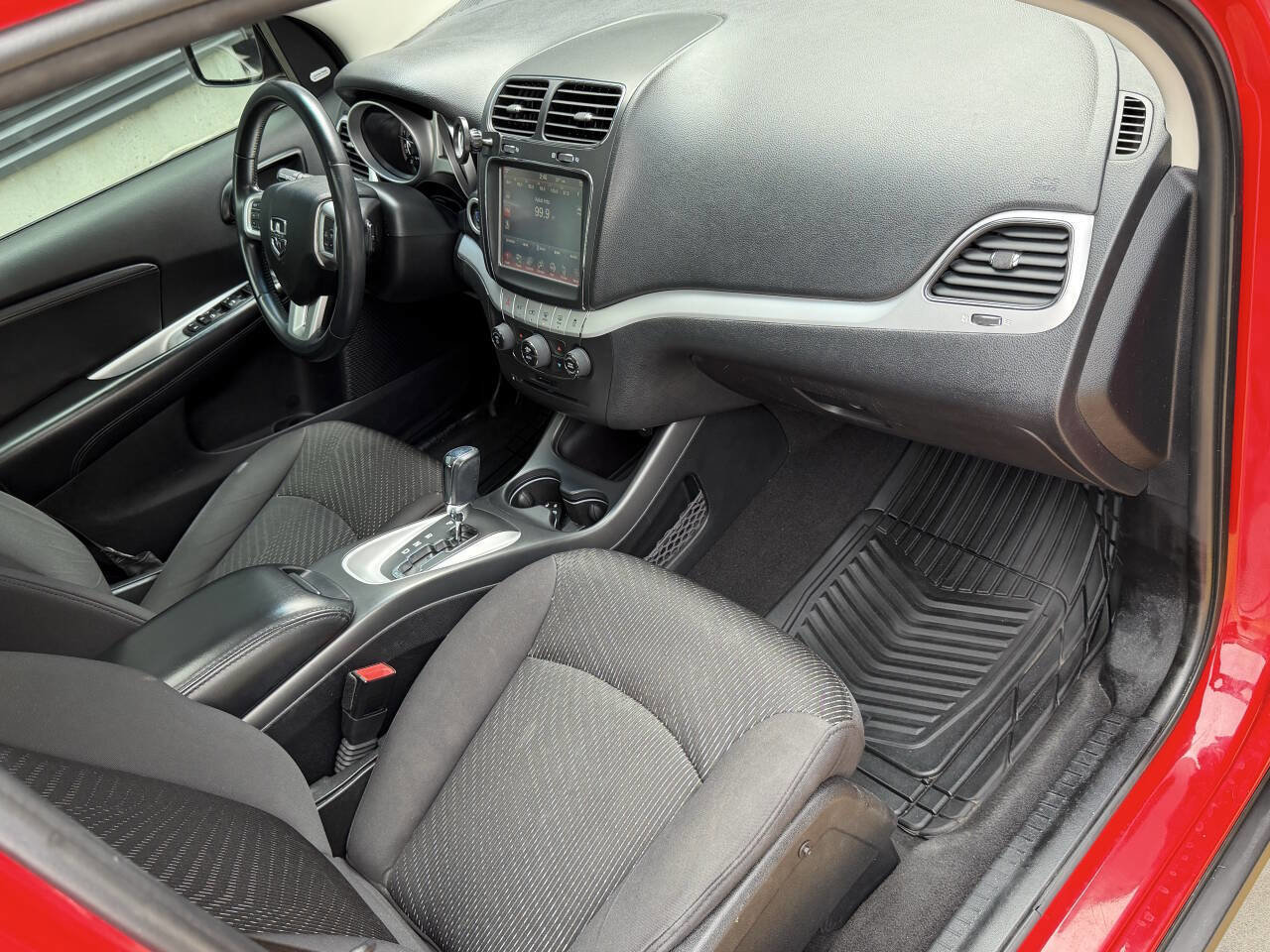 Used 2012 Dodge Journey Crew w/ Flexible Seating Group image 25