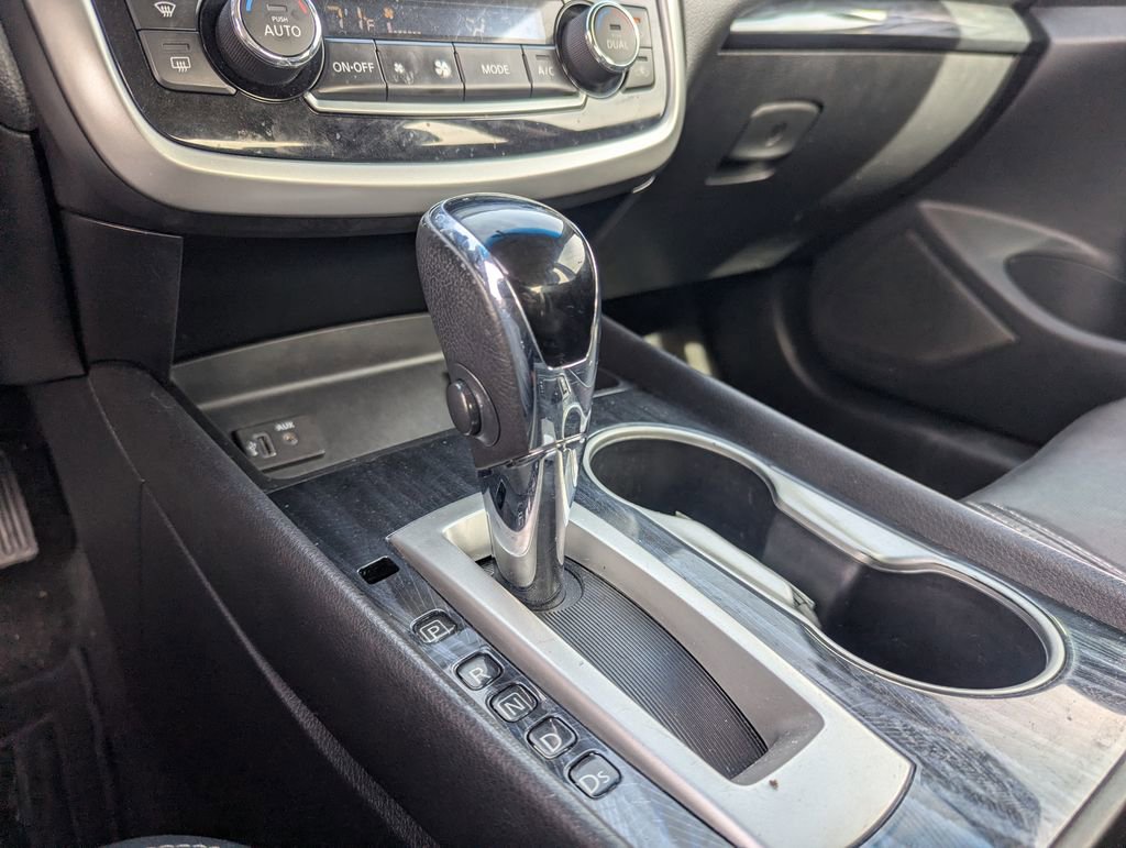 Used 2018 Nissan Altima 2.5 SL FWD image 14