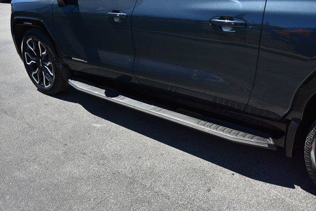 New 2025 GMC Sierra EV Denali image 8