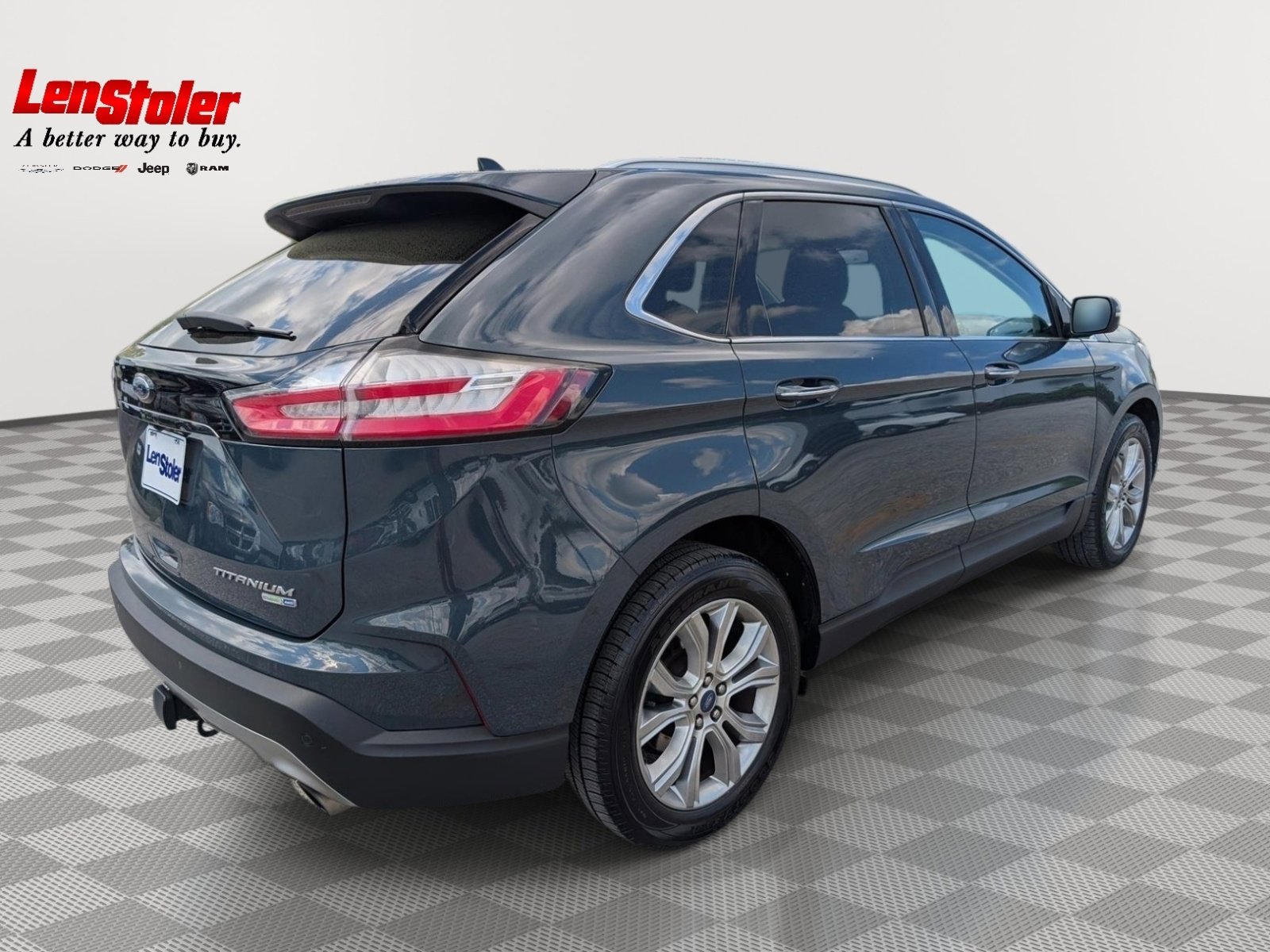 Used 2019 Ford Edge Titanium w/ Cold Weather Package AWD/4WD image 5