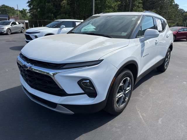 Used 2024 Chevrolet Blazer LT w/ Convenience Package FWD image 1