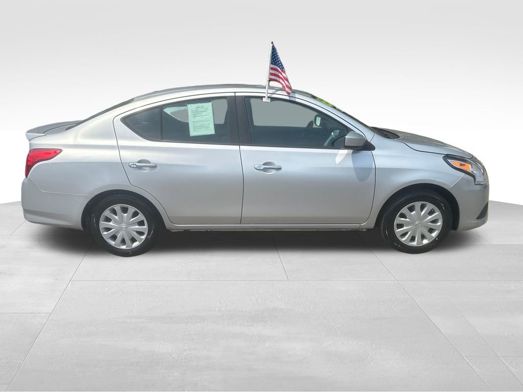 Used 2016 Nissan Versa SV FWD image 24
