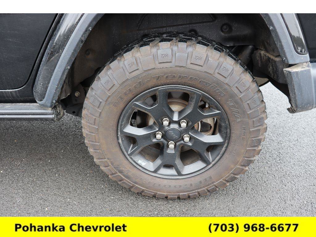 Used 2019 Jeep Wrangler Unlimited Sahara w/ Quick Order Package 24M Moab AWD/4WD image 28