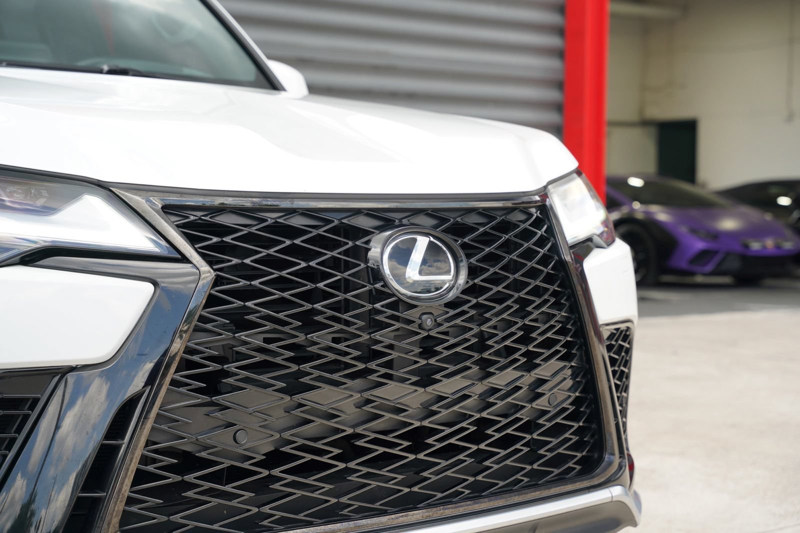 Used 2024 Lexus LX 600 F Sport AWD/4WD image 9