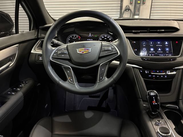 Used 2024 Cadillac XT5 Luxury FWD image 13