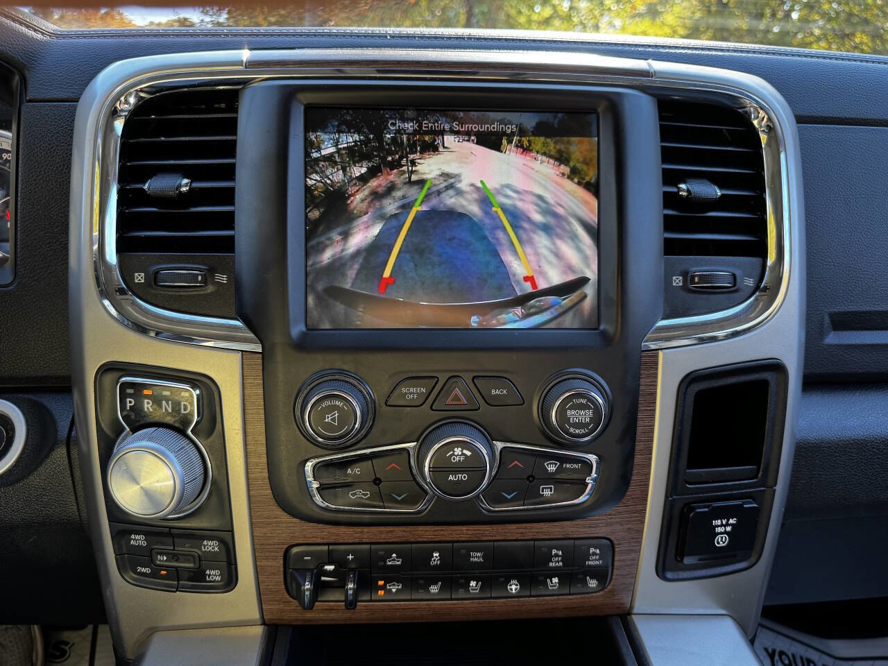 Used 2014 RAM 1500 Laramie w/ Convenience Group image 20