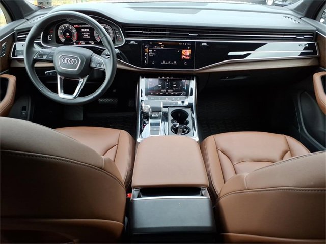 Used 2025 Audi Q7 3.0T Premium Plus image 10