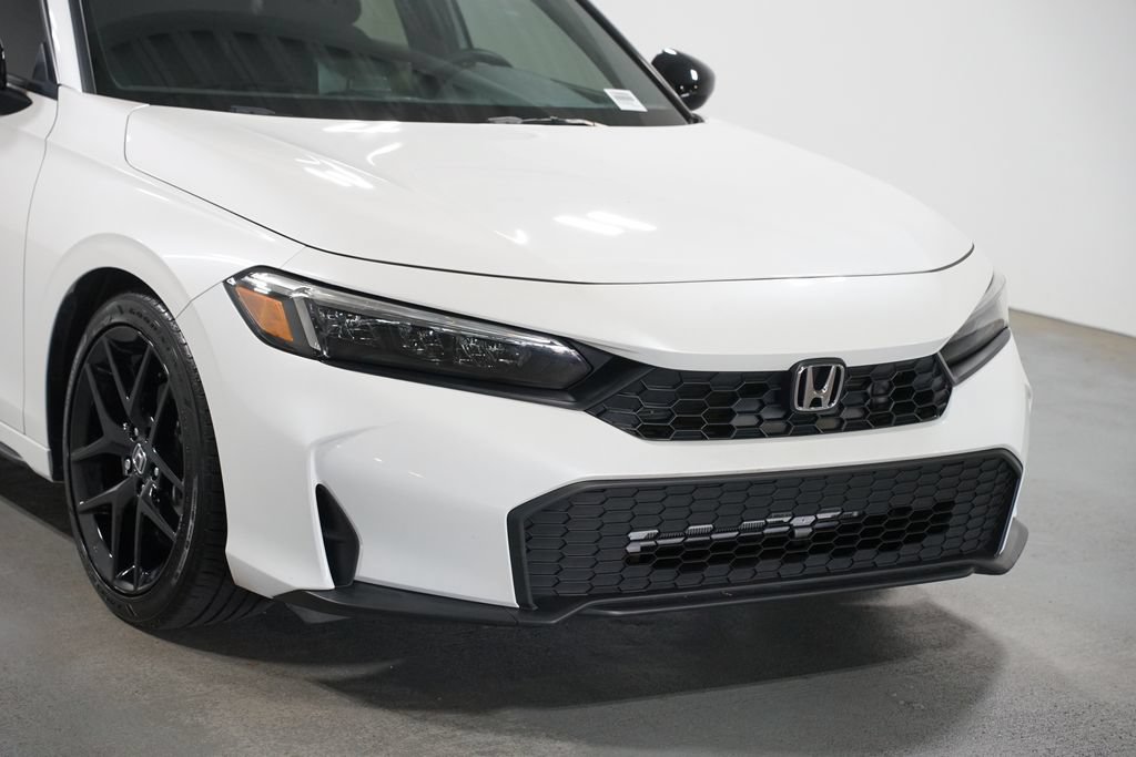 Used 2025 Honda Civic Sport image 4