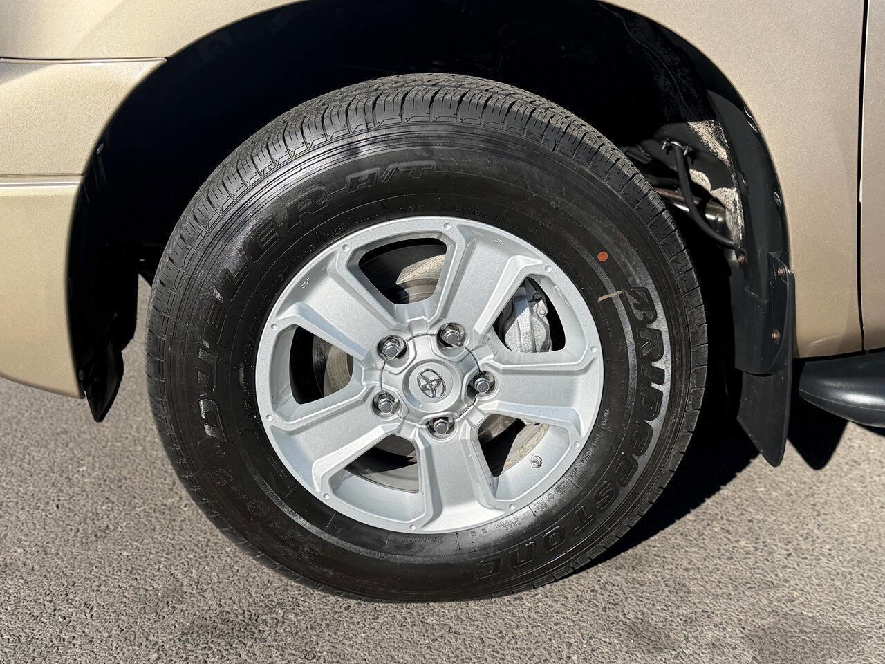 Used 2007 Toyota Tundra Limited AWD/4WD image 29