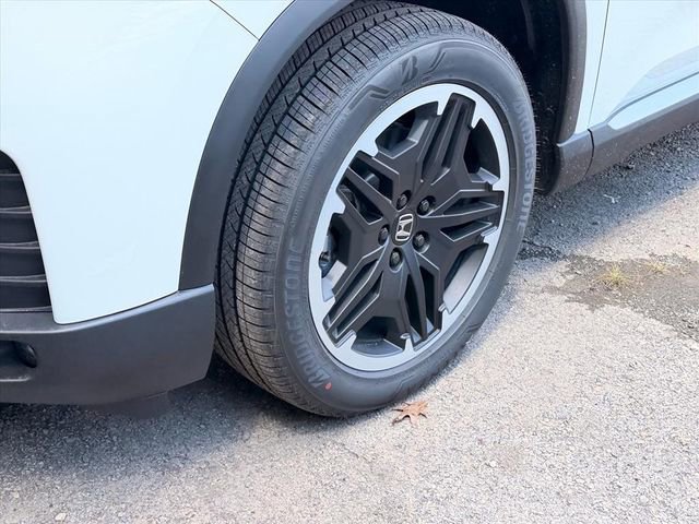 New 2026 Honda Pilot Touring image 11