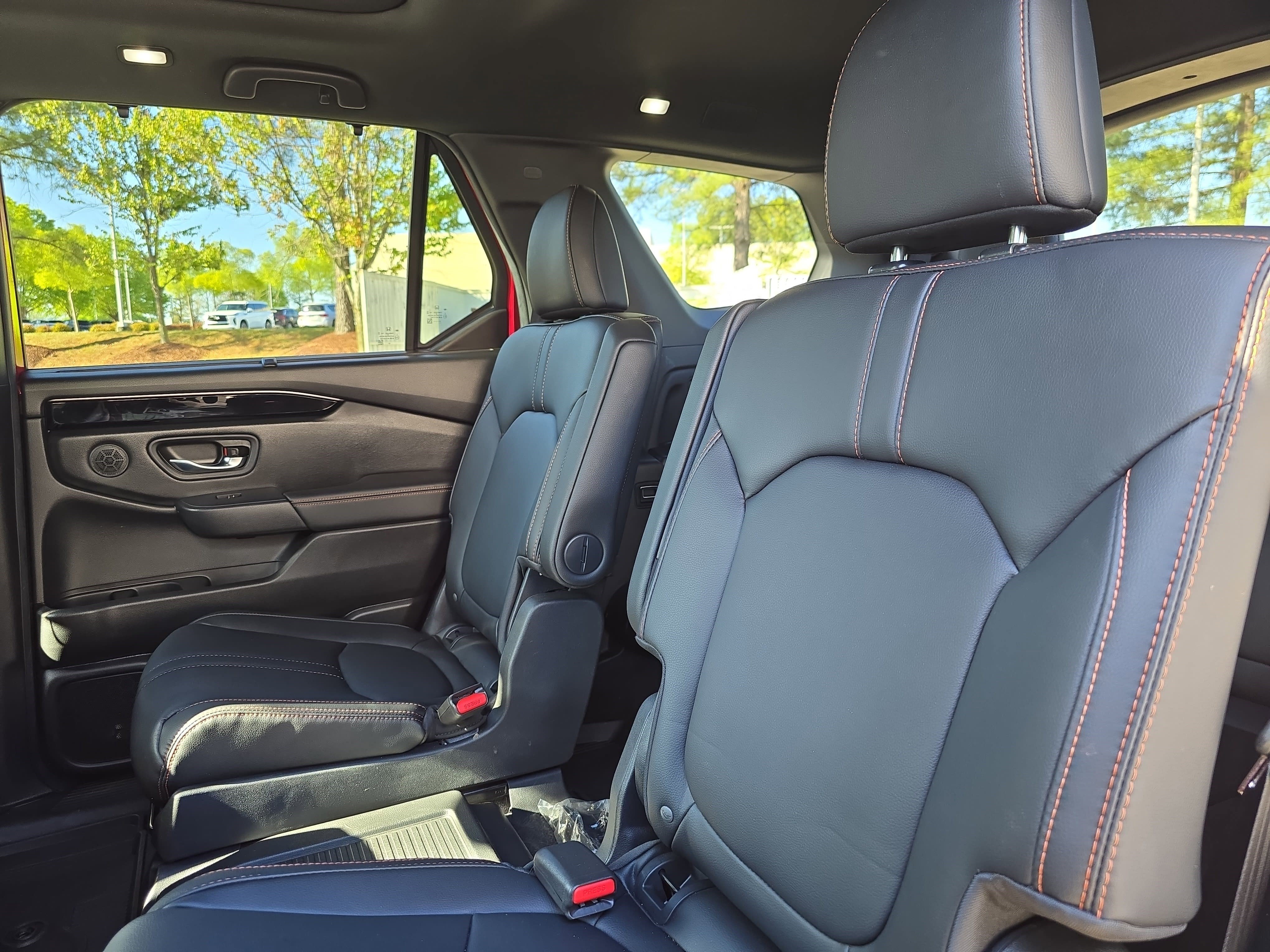 Certified 2024 Honda Pilot TrailSport image 16