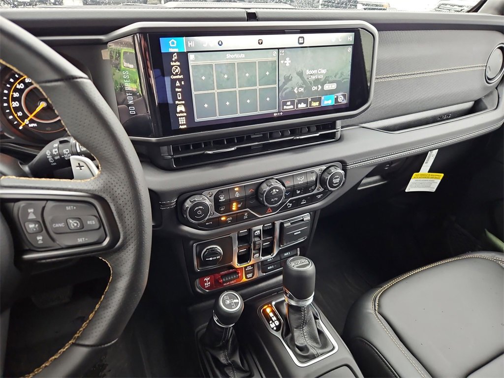 New 2025 Jeep Wrangler Unlimited Rubicon 392 image 19