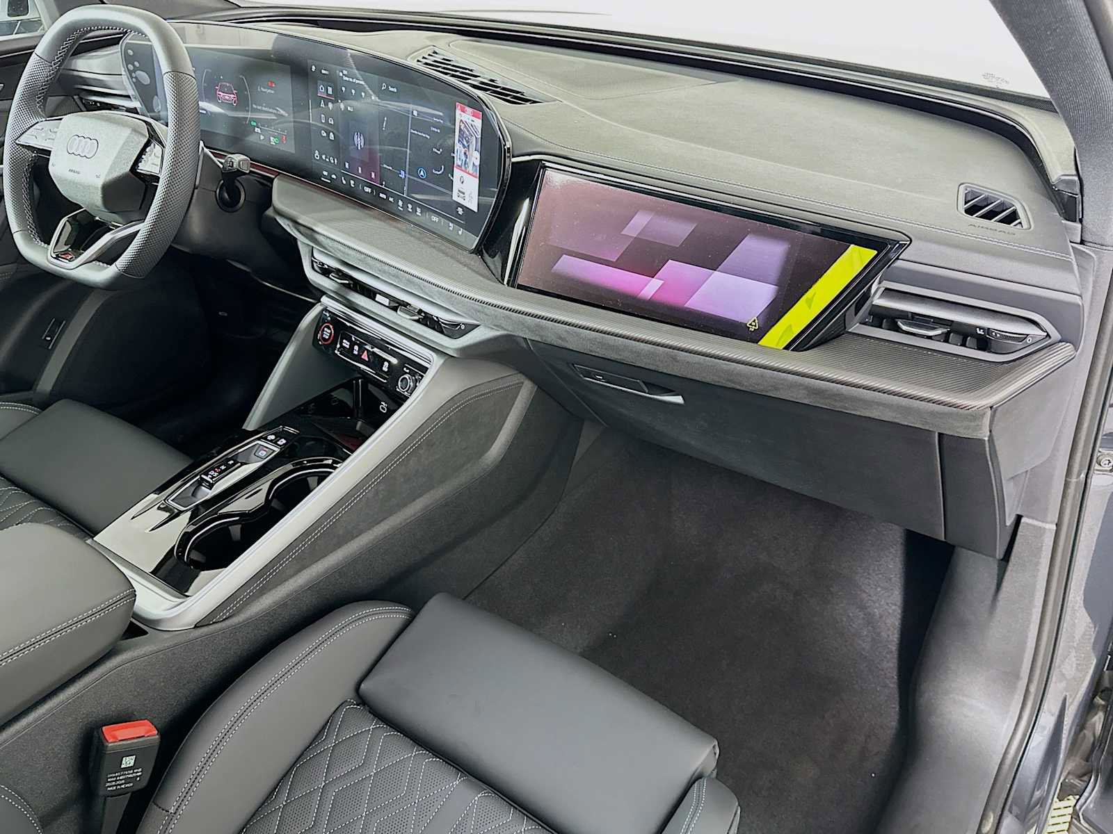 New 2025 Audi SQ5 Prestige image 27